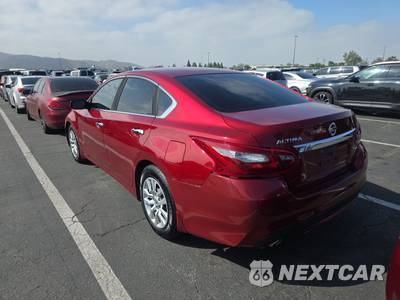 2018 Nissan Altima 2.5 S - zdjęcie 6 z 49 - miniatura