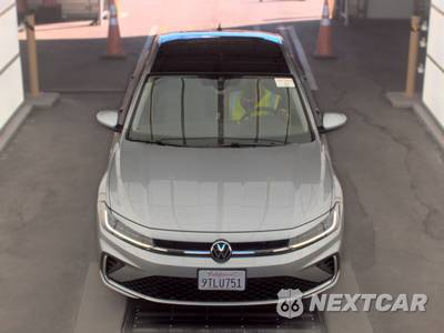 2025 Volkswagen Jetta SE - zdjęcie 2 z 27 - miniatura