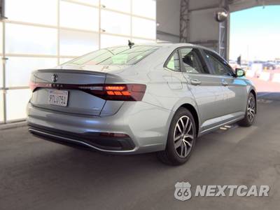 2025 Volkswagen Jetta SE - zdjęcie 4 z 27 - miniatura