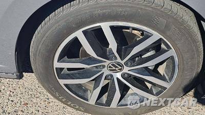 2025 Volkswagen Jetta SE - zdjęcie 22 z 27 - miniatura