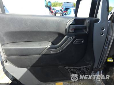 2016 Jeep Wrangler Unlimited Sport - zdjęcie 9 z 30 - miniatura