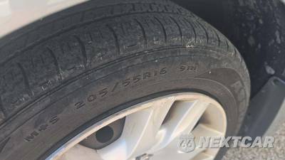 2010 Nissan Sentra 2.0 S - zdjęcie 42 z 46 - miniatura