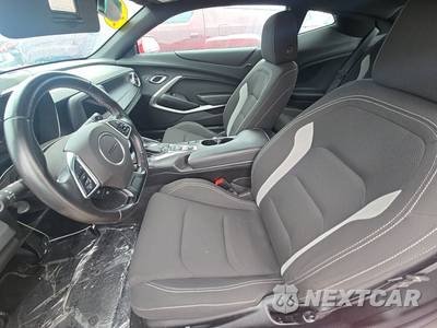 2021 Chevrolet Camaro 1LS Coupe - zdjęcie 7 z 17 - miniatura