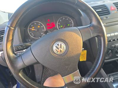 2009 Volkswagen Jetta Sedan SE - zdjęcie 10 z 32 - miniatura
