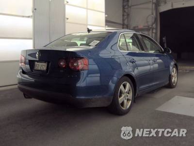 2009 Volkswagen Jetta Sedan SE - zdjęcie 4 z 32 - miniatura