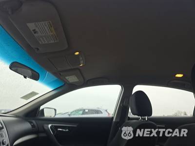2014 Nissan Altima 2.5 S - zdjęcie 19 z 30 - miniatura