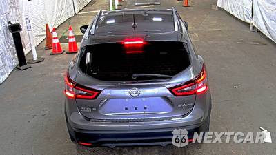 2020 Nissan Rogue Sport SV - zdjęcie 5 z 47 - miniatura