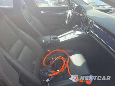 2014 Porsche Panamera S E-Hybrid - zdjęcie 8 z 37 - miniatura