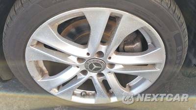 2013 Mercedes-Benz C 250 Sedan - zdjęcie 27 z 59 - miniatura