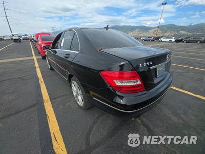 2013 Mercedes-Benz C 250 Sedan - zdjęcie 6 z 59 - miniatura