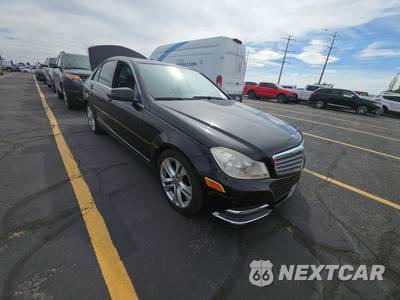 2013 Mercedes-Benz C 250 Sedan - zdjęcie 3 z 59 - miniatura