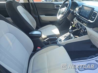 2024 Hyundai Venue SEL - zdjęcie 14 z 27 - miniatura