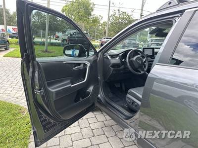 2024 Toyota RAV4 XLE Premium - zdjęcie 23 z 40 - miniatura
