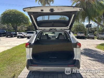 2021 Toyota RAV4 Limited - zdjęcie 29 z 41 - miniatura