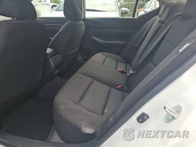 2026 Nissan Altima SV - zdjęcie 13 z 17 - miniatura