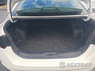 2026 Nissan Altima SV - zdjęcie 16 z 17 - miniatura