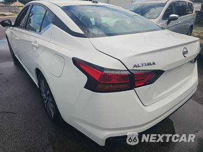 2026 Nissan Altima SV - zdjęcie 6 z 17 - miniatura