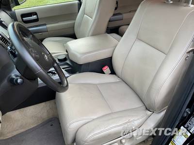 2011 Toyota Sequoia Limited - zdjęcie 19 z 31 - miniatura
