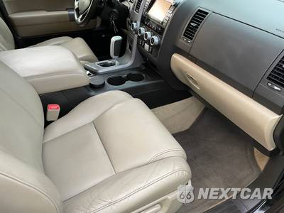 2011 Toyota Sequoia Limited - zdjęcie 25 z 31 - miniatura