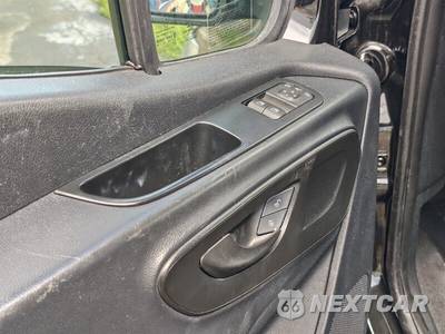 2019 Mercedes-Benz Sprinter 2500 Crew Van High Roof 144.0" WB - zdjęcie 39 z 47 - miniatura