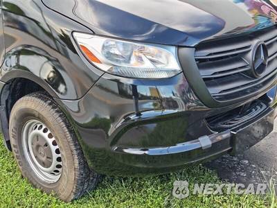 2019 Mercedes-Benz Sprinter 2500 Crew Van High Roof 144.0" WB - zdjęcie 2 z 47 - miniatura