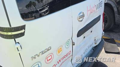 2015 Nissan NV200 Compact Cargo S 115.2" WB - zdjęcie 24 z 44 - miniatura