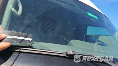 2020 Nissan NV2500 HD Cargo SV High Roof 146.1" WB - zdjęcie 28 z 30 - miniatura
