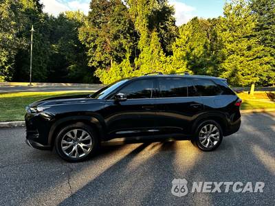 2024 Toyota Grand Highlander Limited - zdjęcie 4 z 66 - miniatura