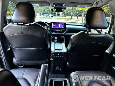 2024 Toyota Grand Highlander Limited - zdjęcie 33 z 66 - miniatura
