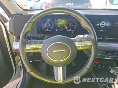2025 Hyundai Kona SEL - zdjęcie 10 z 21 - miniatura