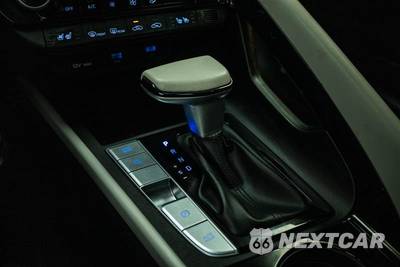 2023 Hyundai Elantra Hybrid Limited - zdjęcie 20 z 30 - miniatura