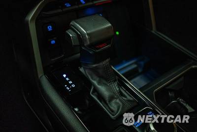 2024 Toyota Tundra Hybrid Limited Crew Cab Short Bed - zdjęcie 20 z 30 - miniatura