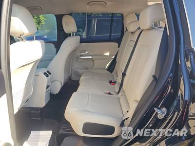 2020 Mercedes-Benz GLB 250 - zdjęcie 13 z 22 - miniatura