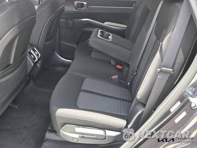 2026 Kia Sorento LX - zdjęcie 12 z 30 - miniatura