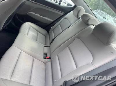 2017 Hyundai Elantra SE Sedan - zdjęcie 12 z 14 - miniatura