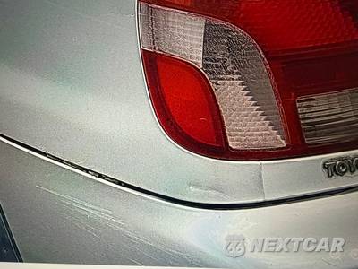 2000 Toyota Echo Sedan - zdjęcie 21 z 28 - miniatura