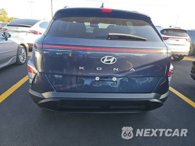 2025 Hyundai Kona SEL - zdjęcie 5 z 20 - miniatura