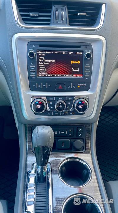 2015 GMC Acadia SLT-1 4SA - zdjęcie 10 z 32 - miniatura