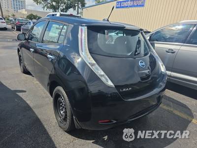 2014 Nissan LEAF S - zdjęcie 6 z 18 - miniatura
