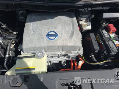 2014 Nissan LEAF S - zdjęcie 15 z 18 - miniatura
