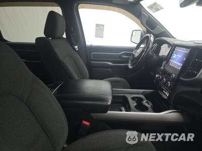 2020 Ram 1500 Big Horn Crew Cab Short Bed - zdjęcie 8 z 23 - miniatura