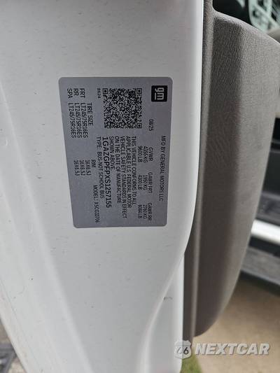 2025 Chevrolet Express 3500 Passenger Van LT 1LT 155.1" WB - zdjęcie 13 z 23 - miniatura