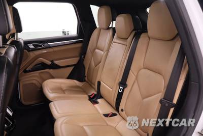 2018 Porsche Cayenne - zdjęcie 21 z 40 - miniatura