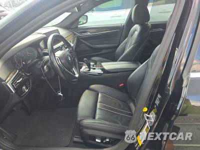 2019 BMW 5 Series Sedan 540i xDrive - zdjęcie 7 z 34 - miniatura