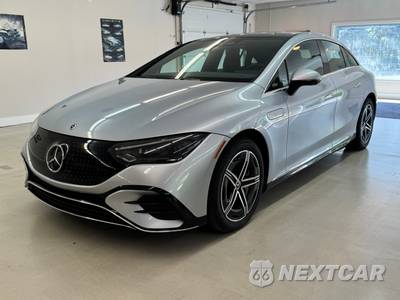 2023 Mercedes-Benz EQE 350 4MATIC Sedan - zdjęcie 1 z 32 - miniatura