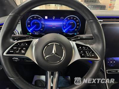 2023 Mercedes-Benz EQE 350 4MATIC Sedan - zdjęcie 11 z 32 - miniatura