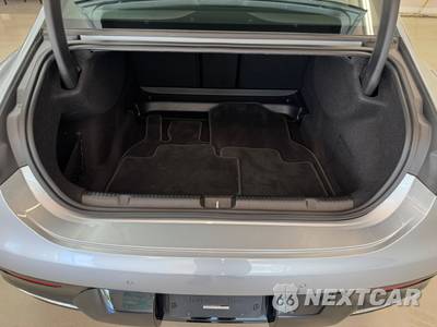 2023 Mercedes-Benz EQE 350 4MATIC Sedan - zdjęcie 22 z 32 - miniatura