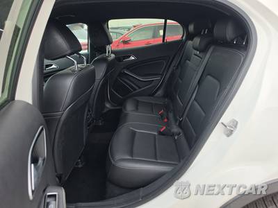 2019 Mercedes-Benz GLA 250 4MATIC - zdjęcie 13 z 28 - miniatura