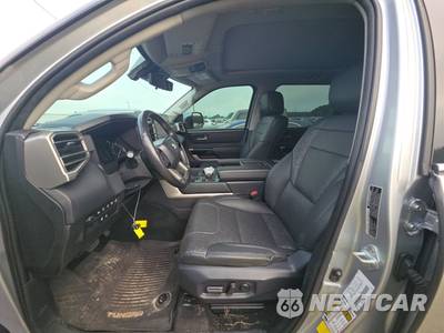 2022 Toyota Tundra Limited Crew Cab Short Bed - zdjęcie 7 z 24 - miniatura