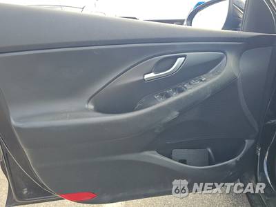 2018 Hyundai Elantra GT Hatchback - zdjęcie 9 z 26 - miniatura